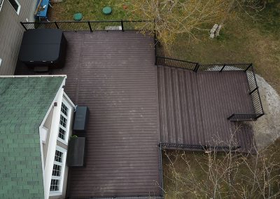 Vu de drone du patio en matériaux composites - Fabrication de patio en composite sur mesure à Candiac - Patio et clôture Caravelle